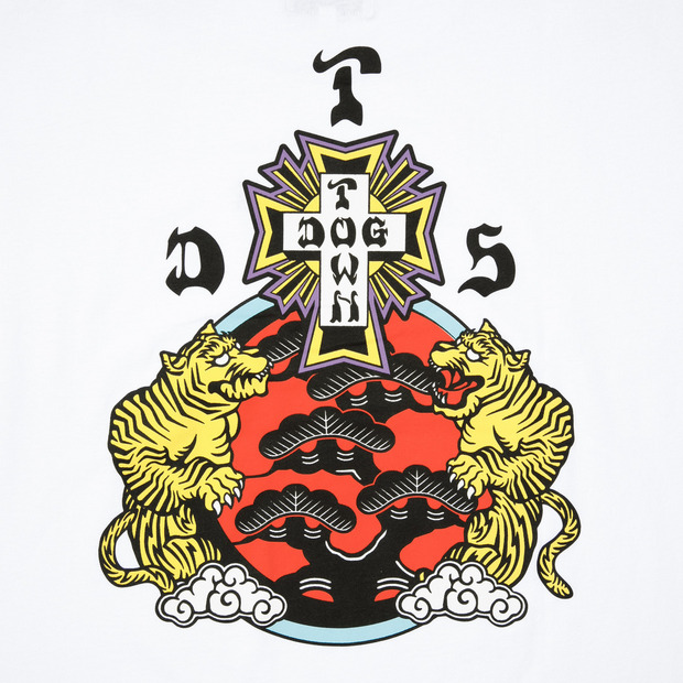 TRADMAN'S TORAICHI × DOGTOWN TEE 詳細画像